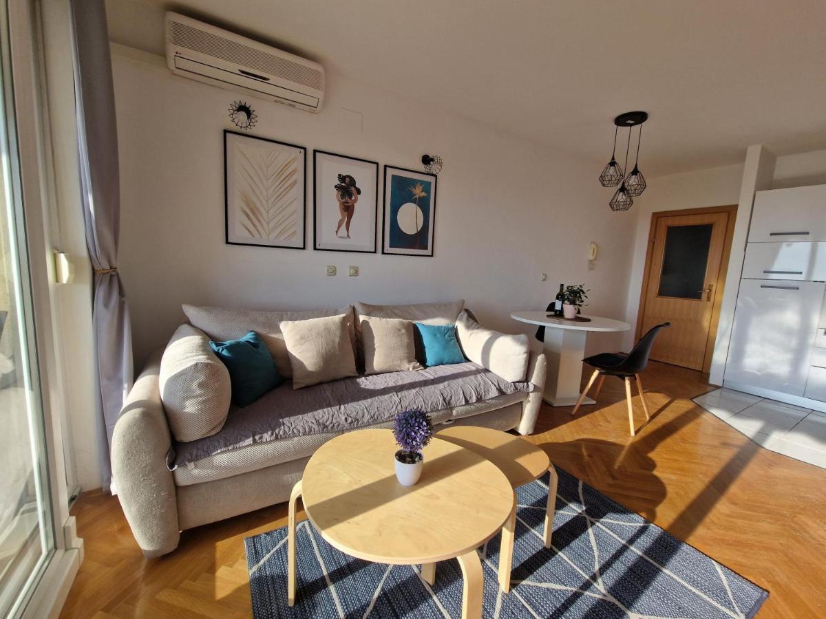 City Apartment Sanja 马卡尔斯卡 外观 照片